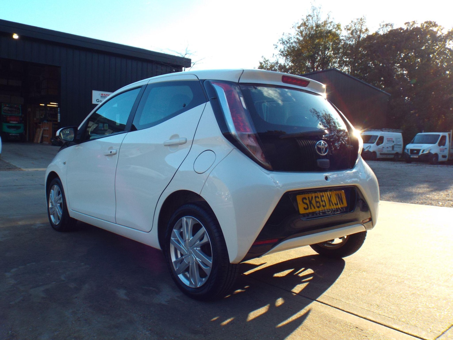 Used Toyota AYGO 2015 for sale - 76326084: Photo 17