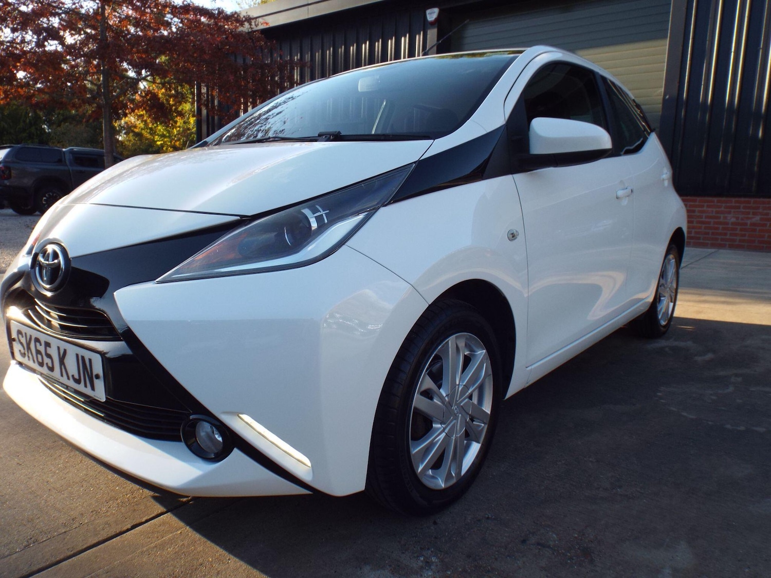 Used Toyota AYGO 2015 for sale - 76326084: Photo 41