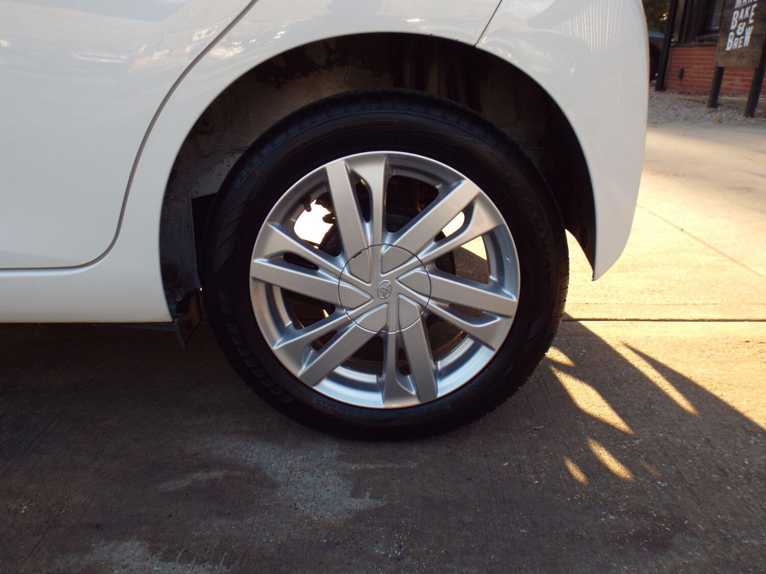 Used Toyota AYGO 2015 for sale - 76326084: Photo 46