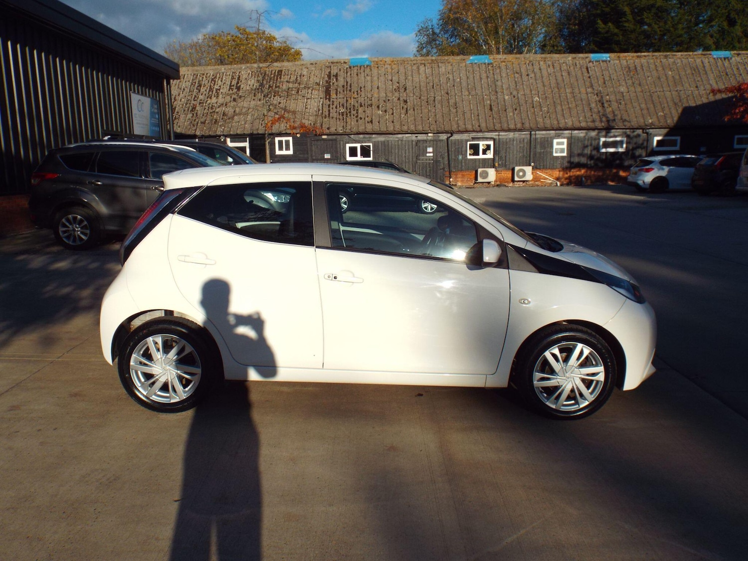 Used Toyota AYGO 2015 for sale - 76326084: Photo 6