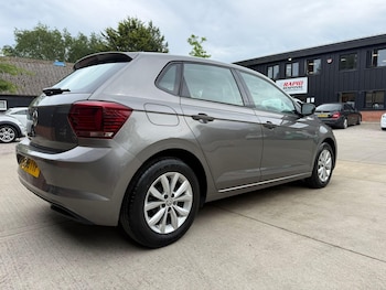Used Volkswagen Polo 2018 for sale - 78752493: Photo