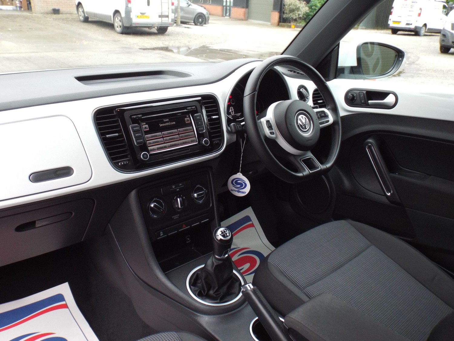 Used Volkswagen Beetle 2014 for sale - 76886247: Photo 10