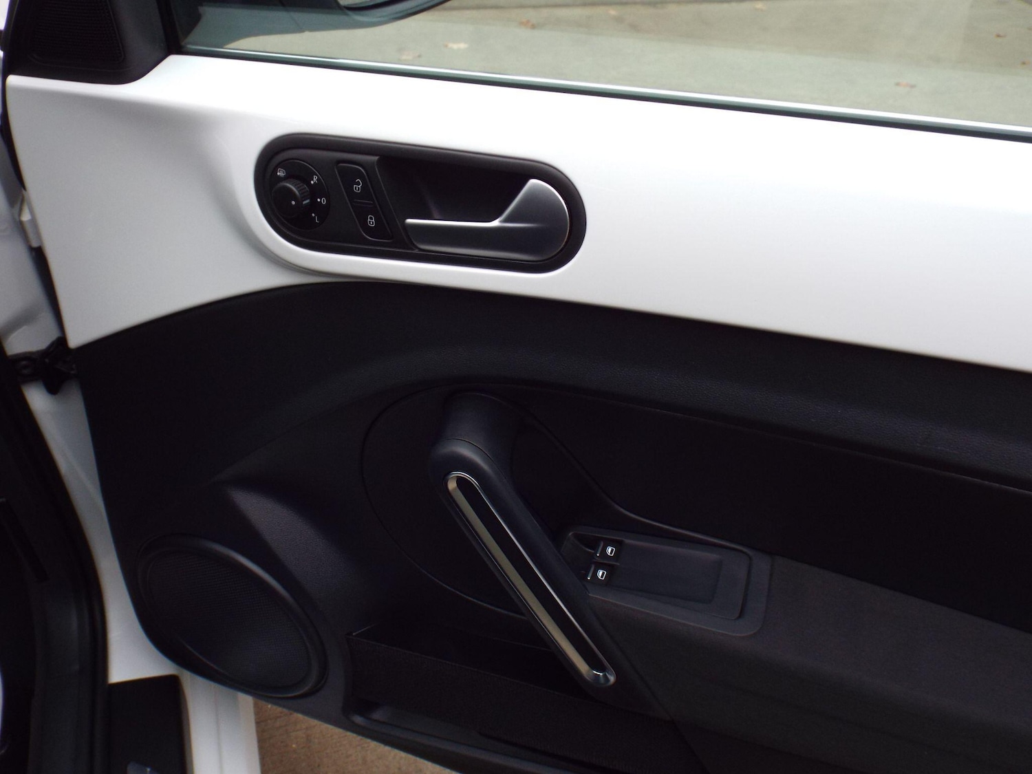 Used Volkswagen Beetle 2014 for sale - 76886247: Photo 34