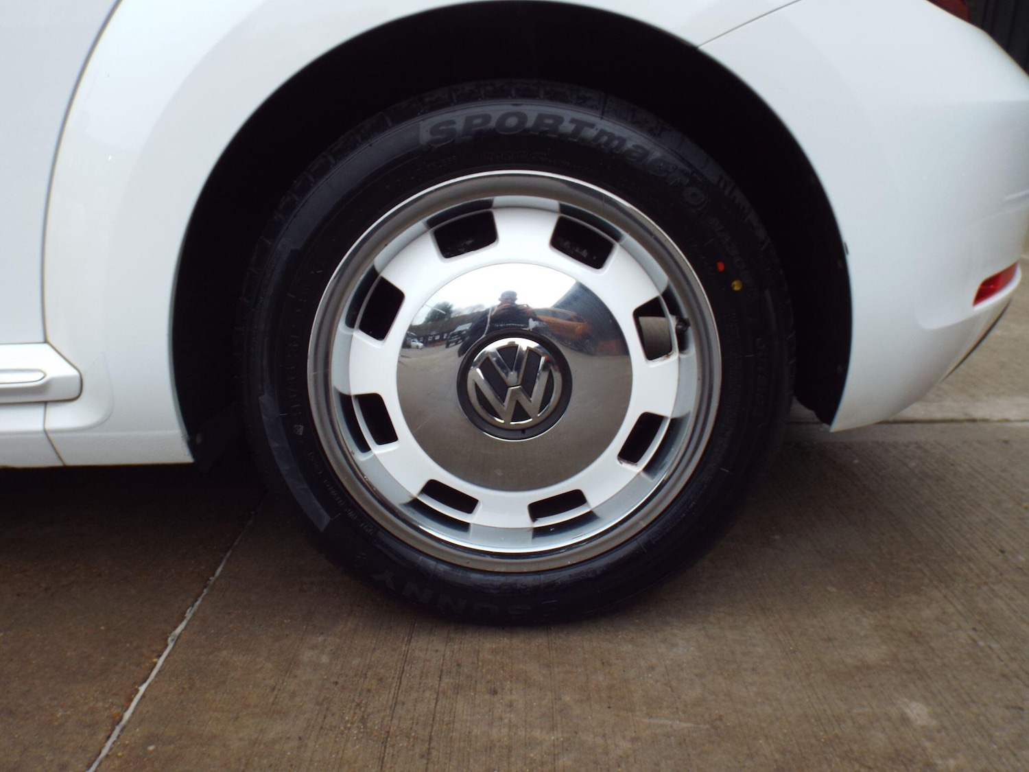 Used Volkswagen Beetle 2014 for sale - 76886247: Photo 38