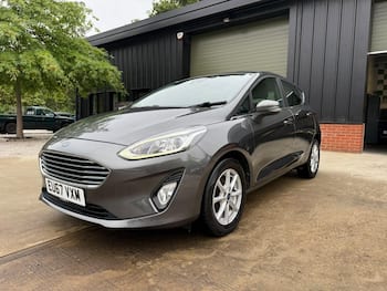Used Ford Fiesta 2017 for sale - 79847436: Photo