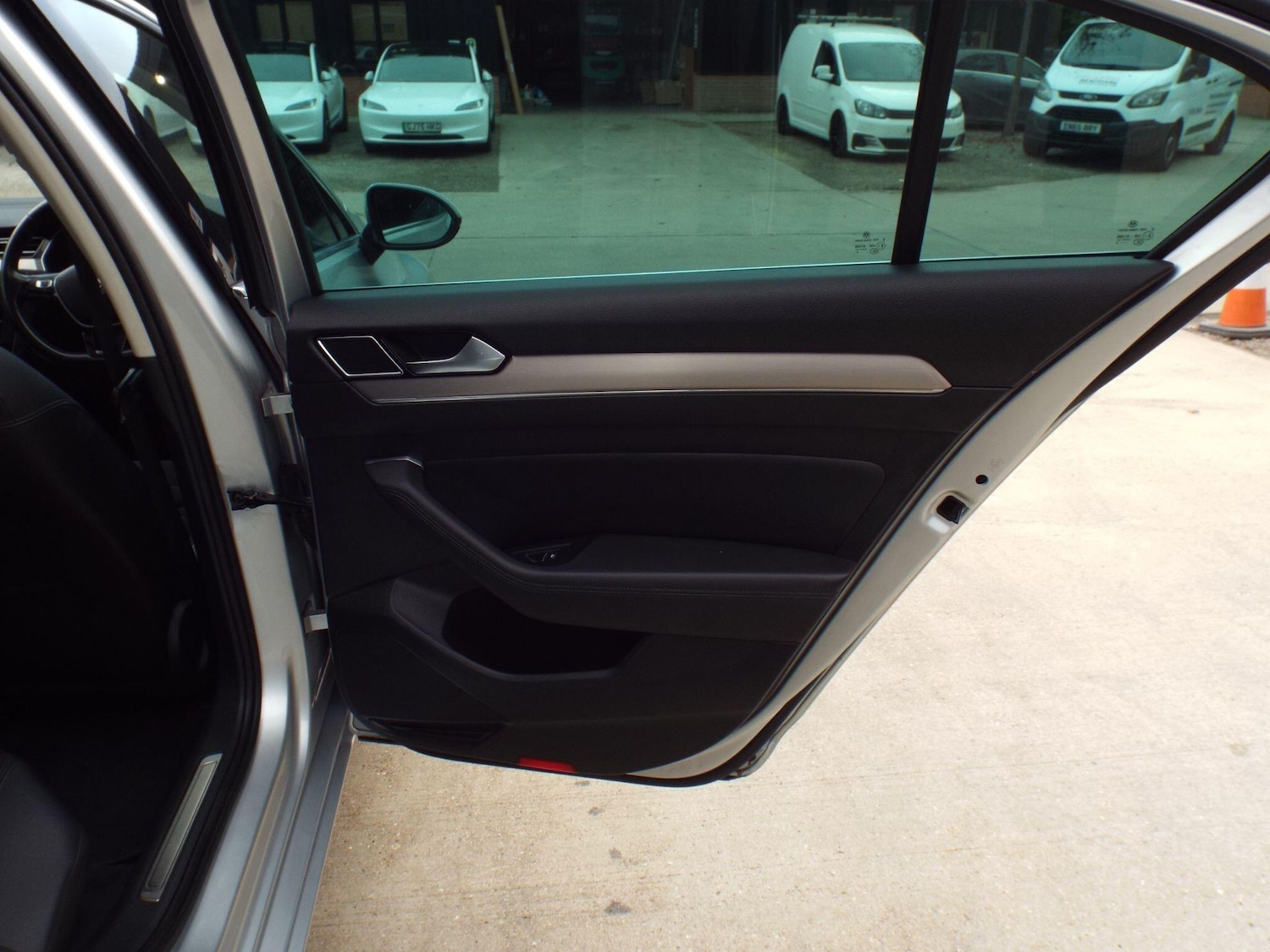 Used Volkswagen Passat 2019 for sale - 76283176: Photo 26