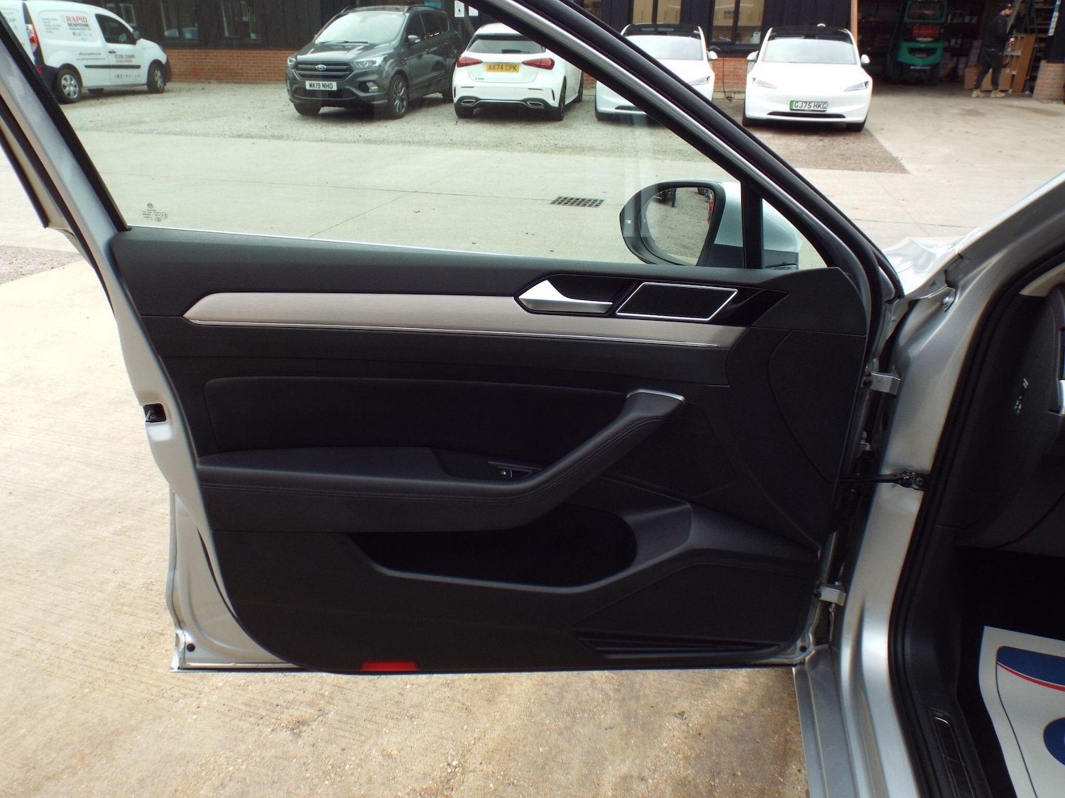 Used Volkswagen Passat 2019 for sale - 76283176: Photo 33