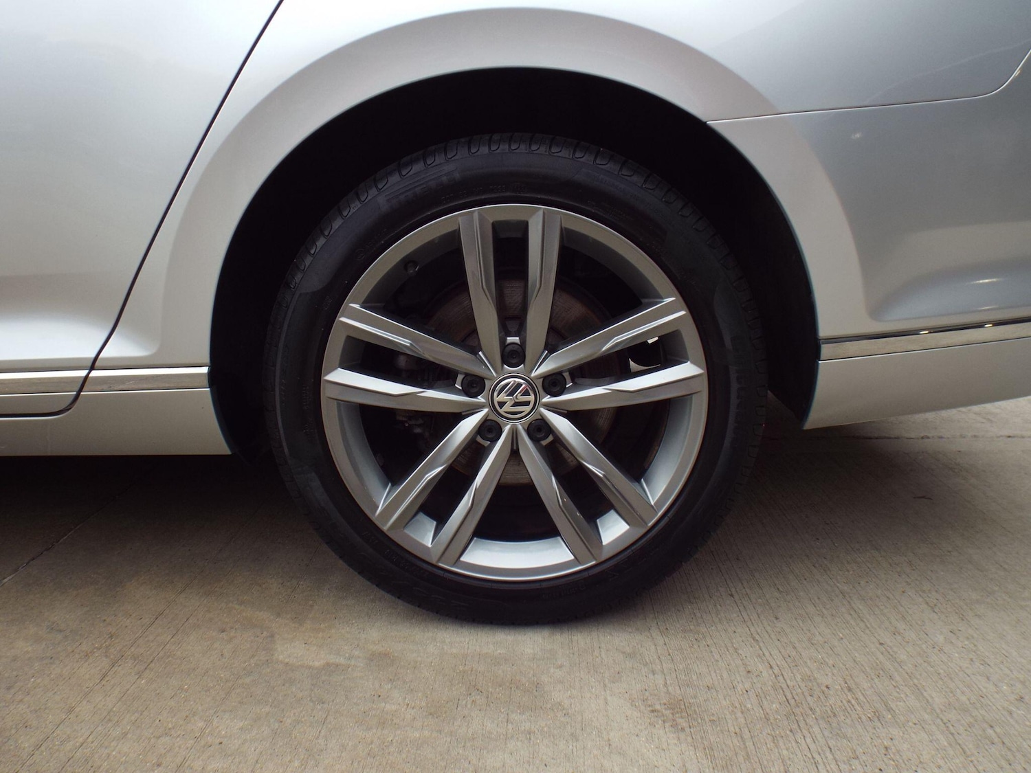 Used Volkswagen Passat 2019 for sale - 76283176: Photo 44