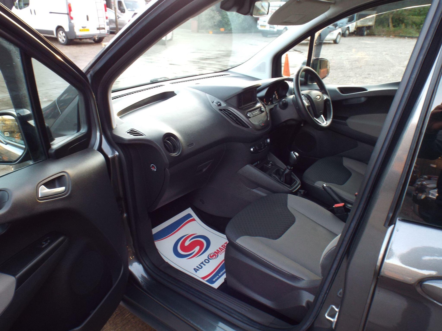 Used Ford Tourneo Courier 2019 for sale - 76714900: Photo 29