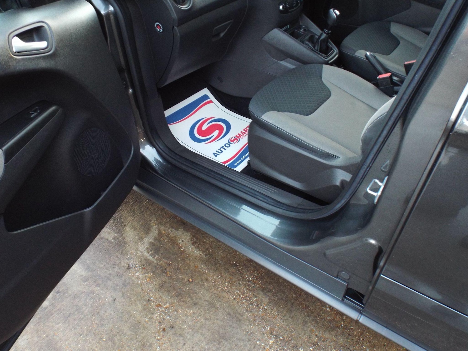 Used Ford Tourneo Courier 2019 for sale - 76714900: Photo 30