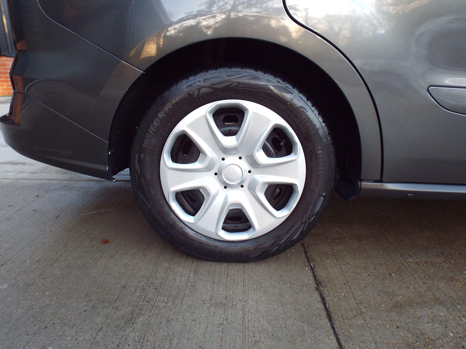 Used Ford Tourneo Courier 2019 for sale - 76714900: Photo 39