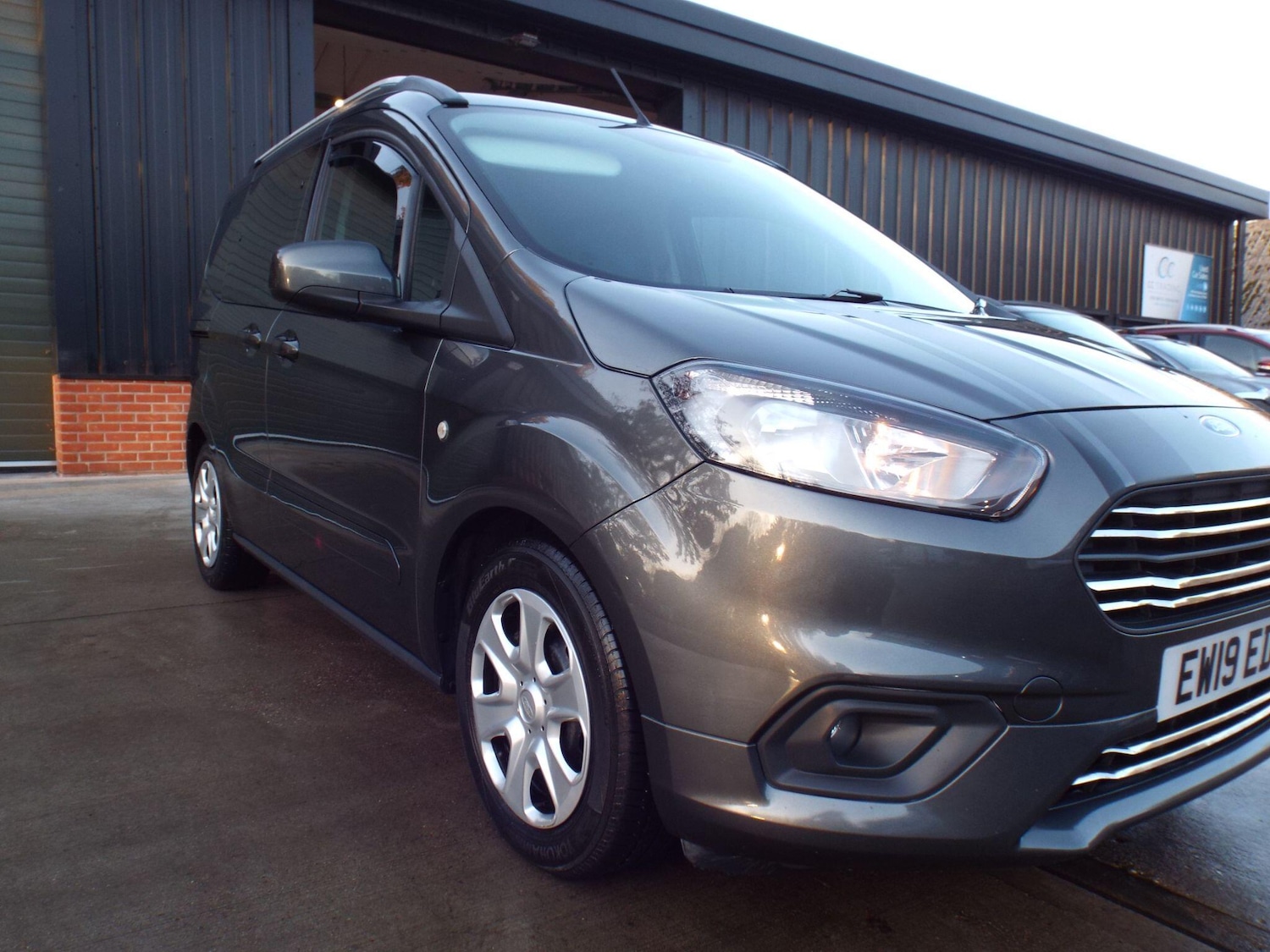 Used Ford Tourneo Courier 2019 for sale - 76714900: Photo 45
