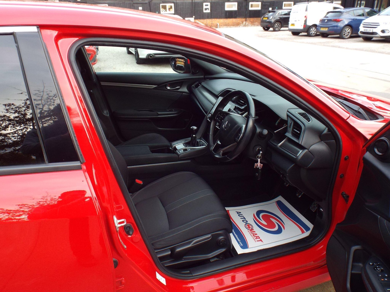 Used Honda Civic 2017 for sale - 76993392: Photo 19