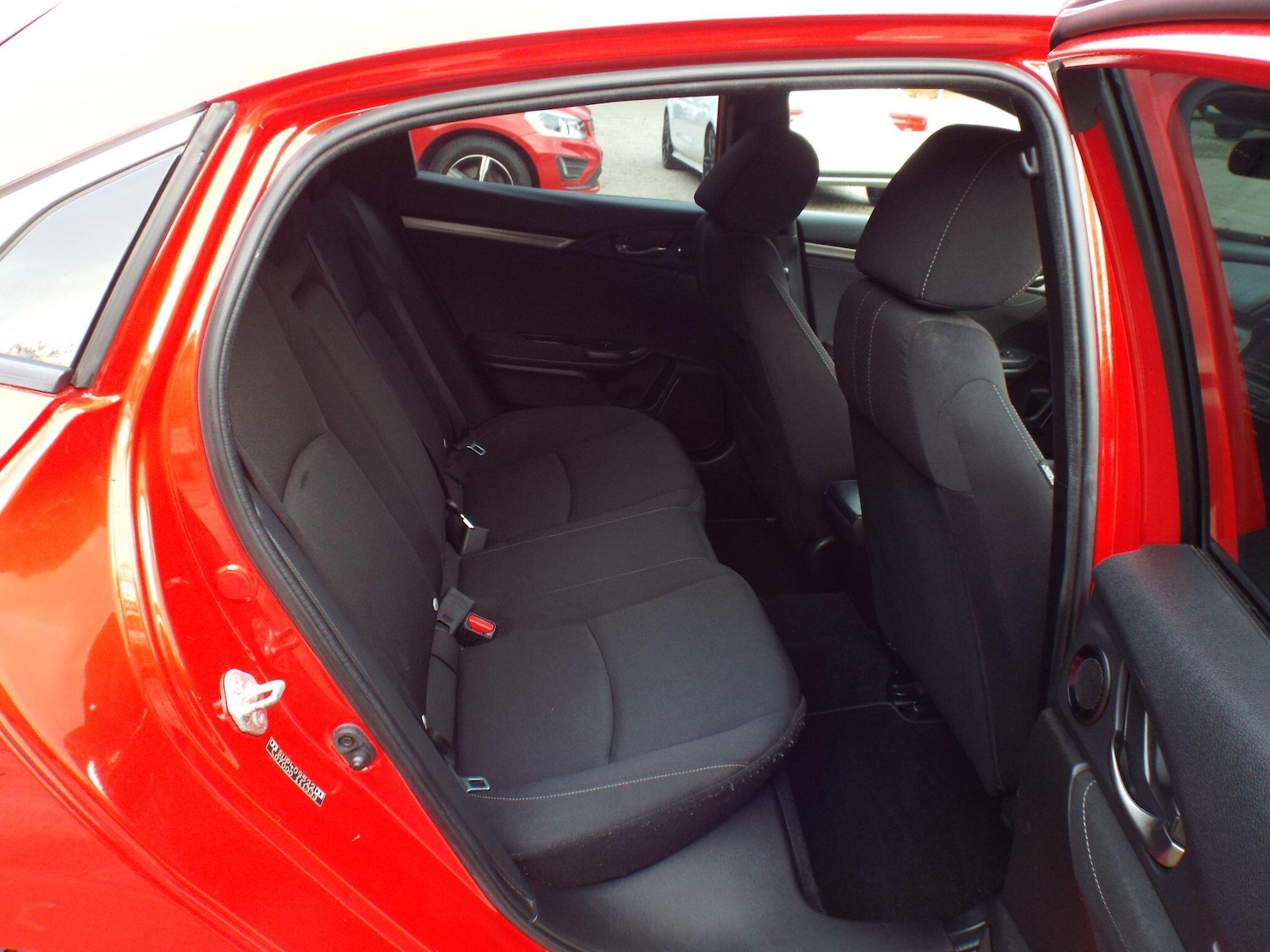 Used Honda Civic 2017 for sale - 76993392: Photo 22