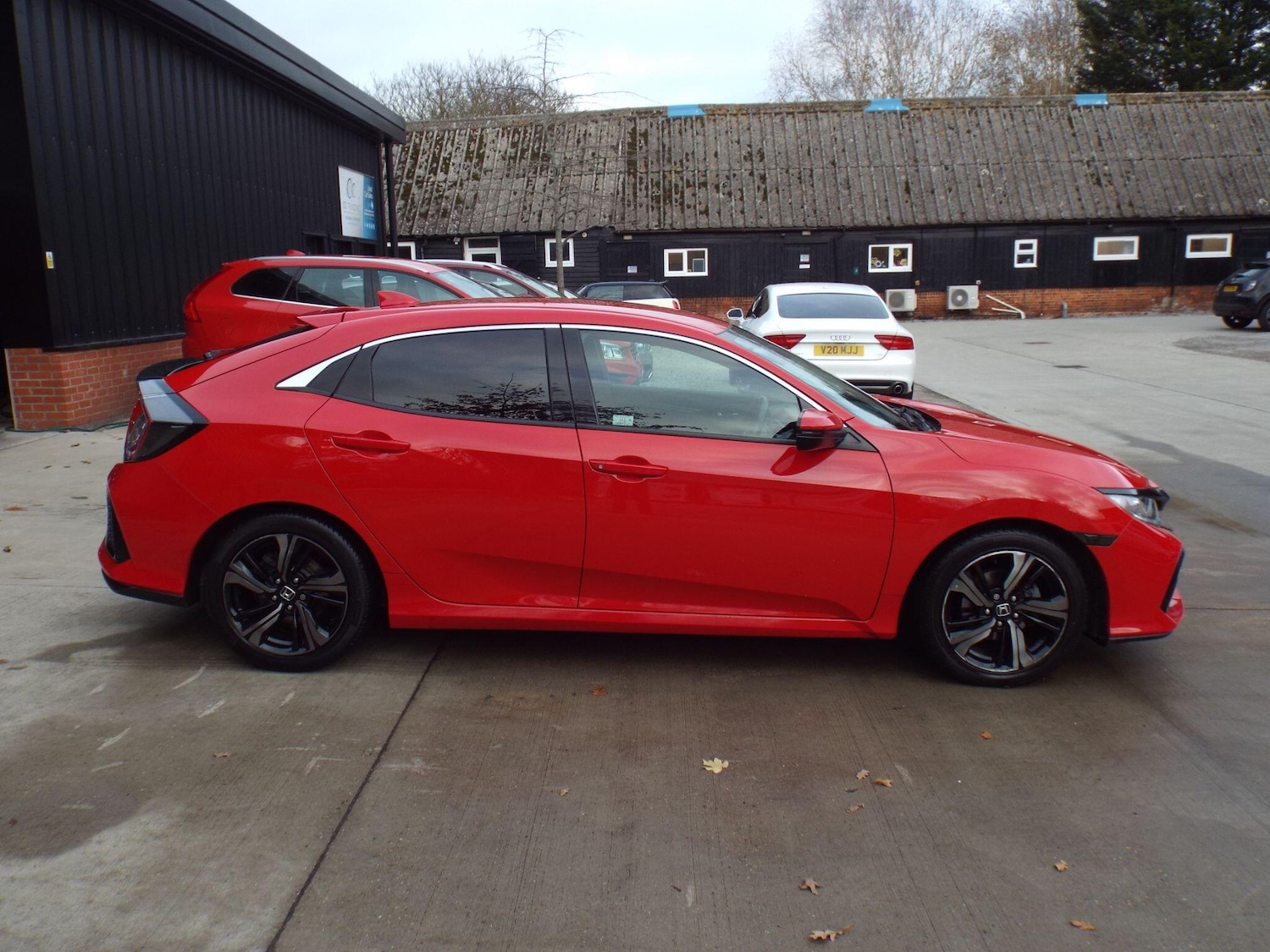 Used Honda Civic 2017 for sale - 76993392: Photo 6
