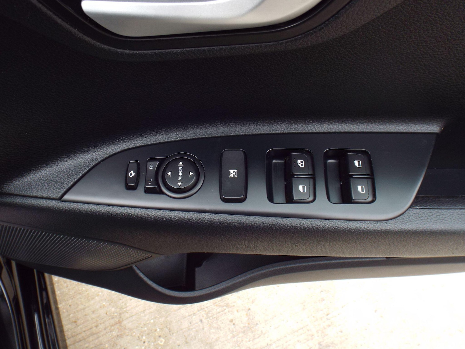 Used Kia Rio 2017 for sale - 78184915: Photo 22