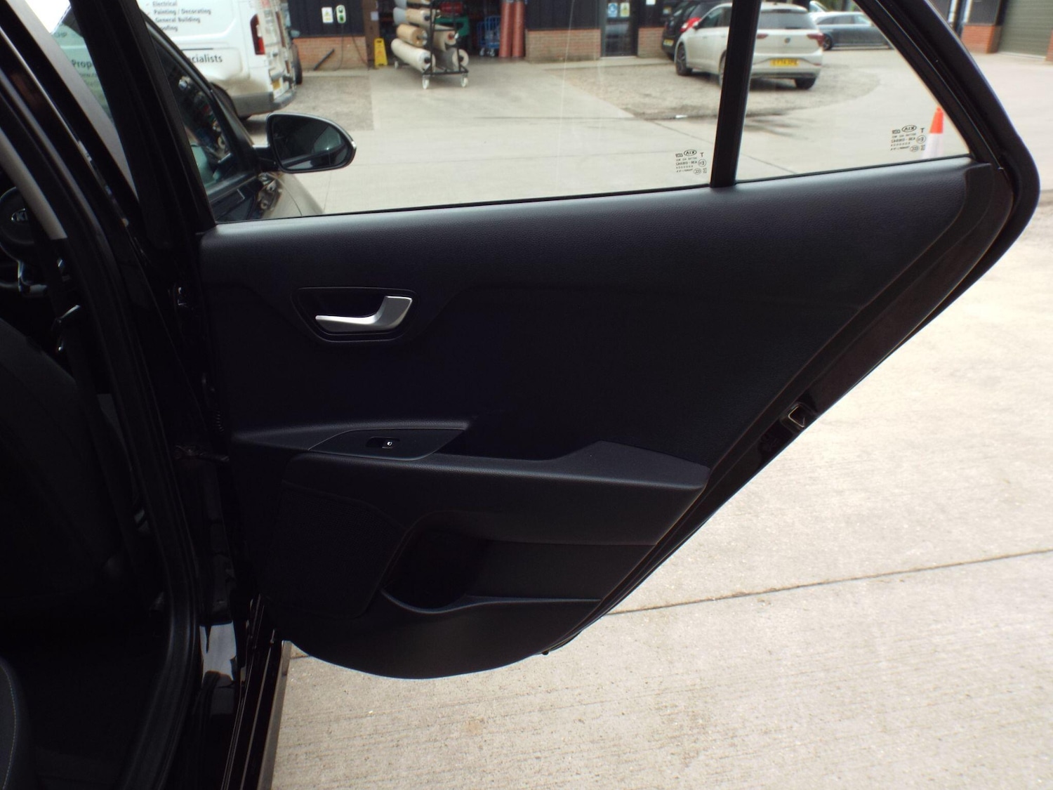 Used Kia Rio 2017 for sale - 78184915: Photo 24