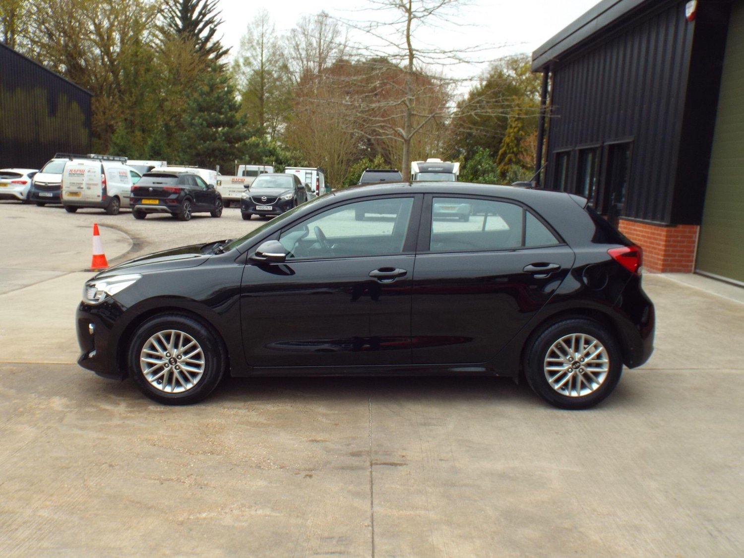 Used Kia Rio 2017 for sale - 78184915: Photo 5