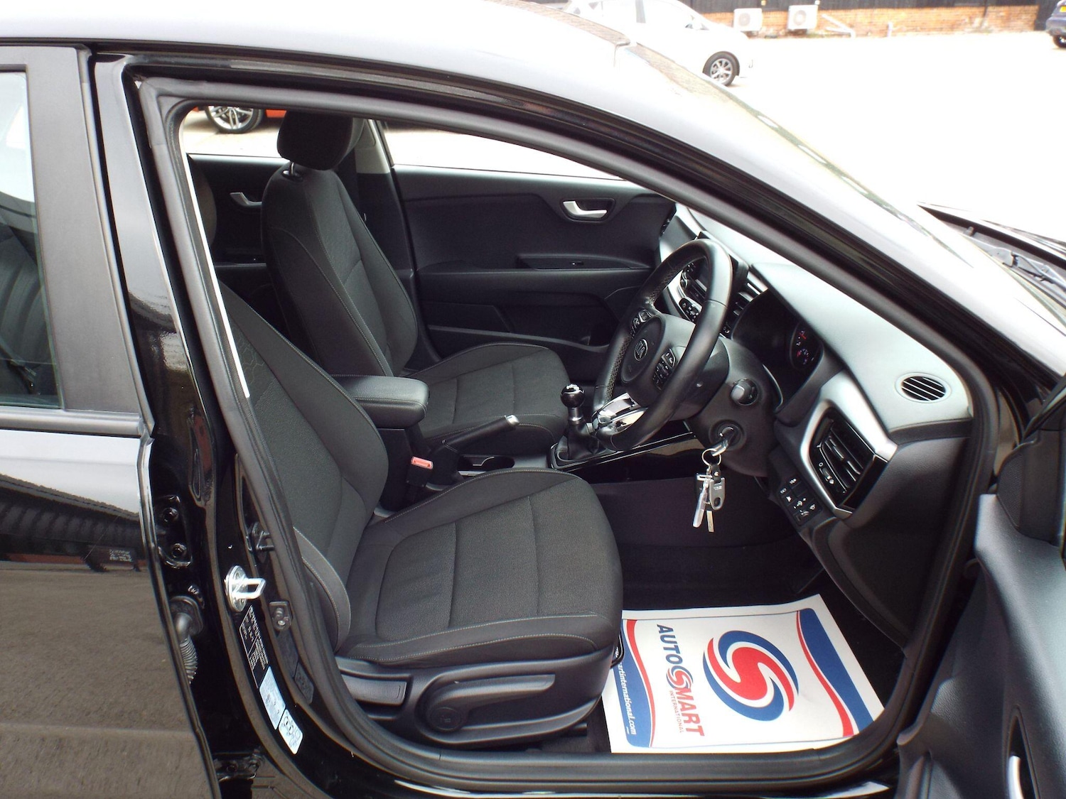 Used Kia Rio 2017 for sale - 78184915: Photo 7