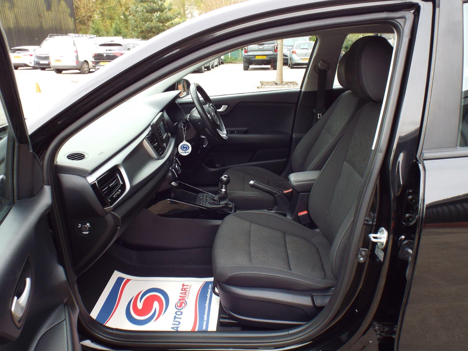 Used Kia Rio 2017 for sale - 78184915: Photo 8