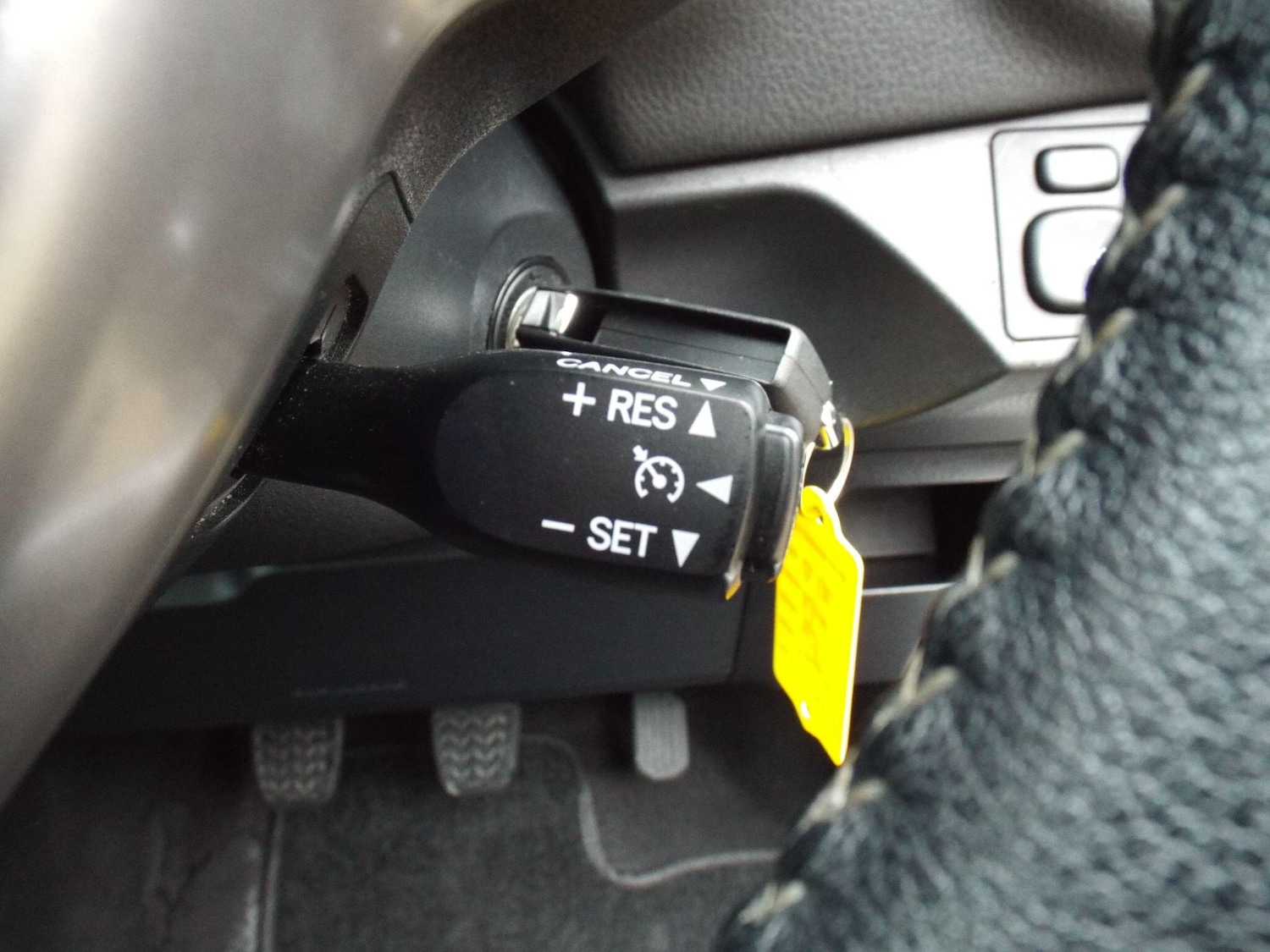 Used Toyota Yaris 2015 for sale - 76926149: Photo 36