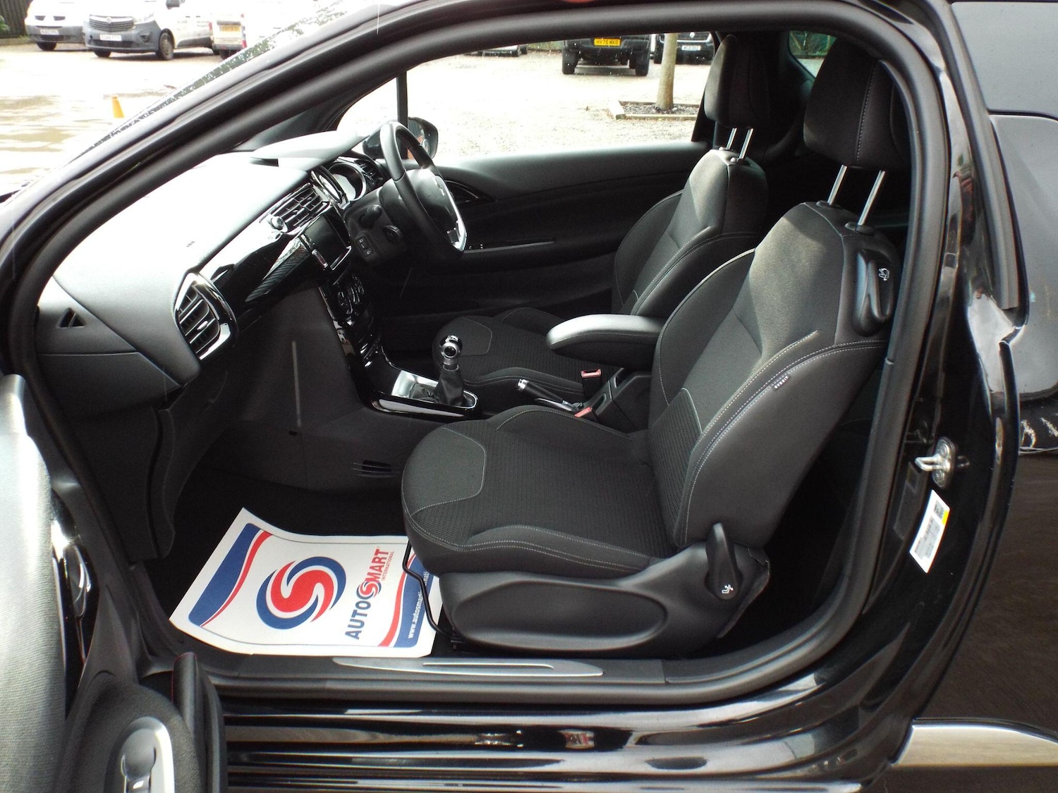 Used DS Automobiles DS 3 2017 for sale - 77575067: Photo 8