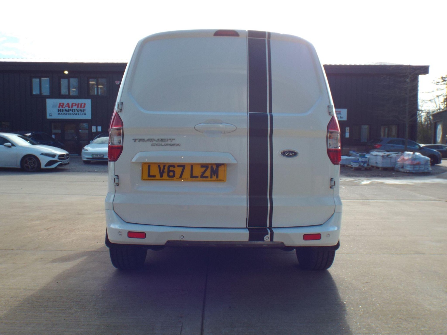 Used Ford Transit Courier 2017 for sale - 77738543: Photo 19