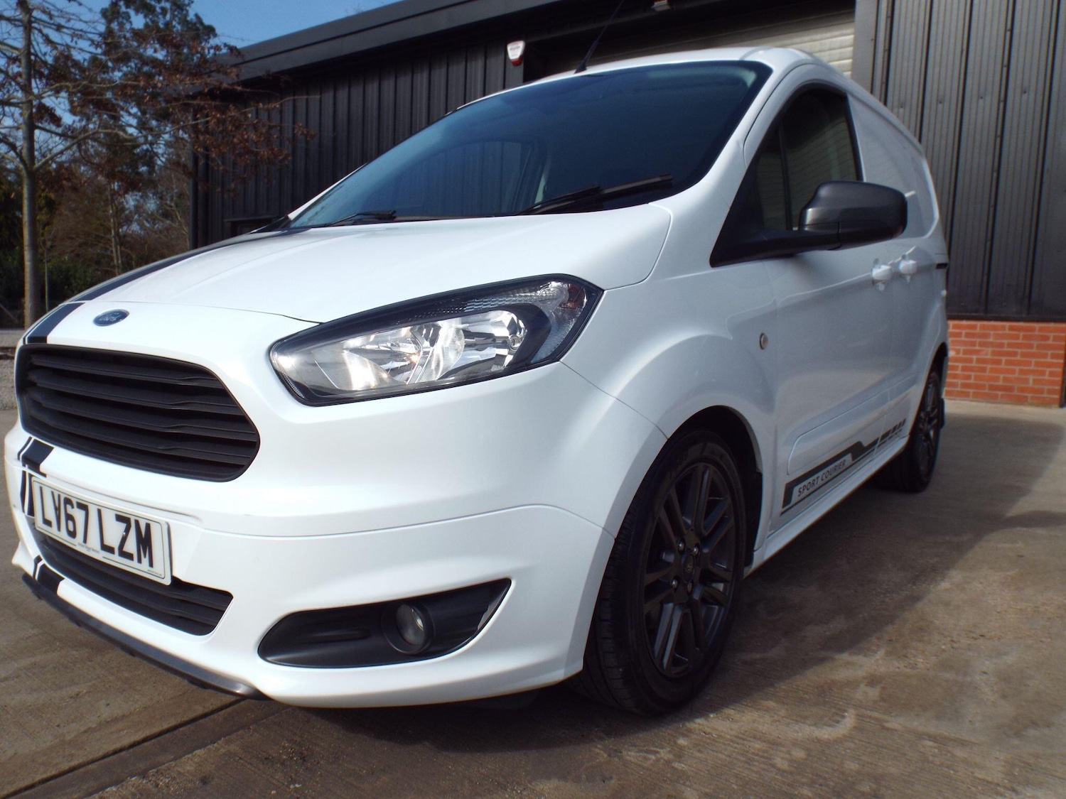 Used Ford Transit Courier 2017 for sale - 77738543: Photo 50