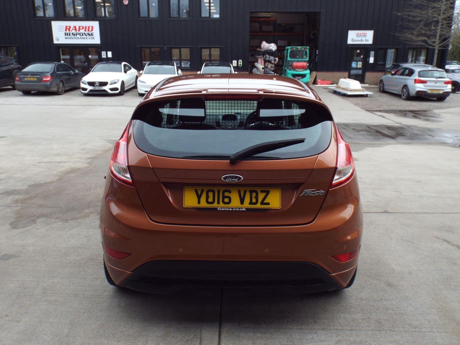 Used Ford Fiesta Van 2016 for sale - 77852816: Photo 17