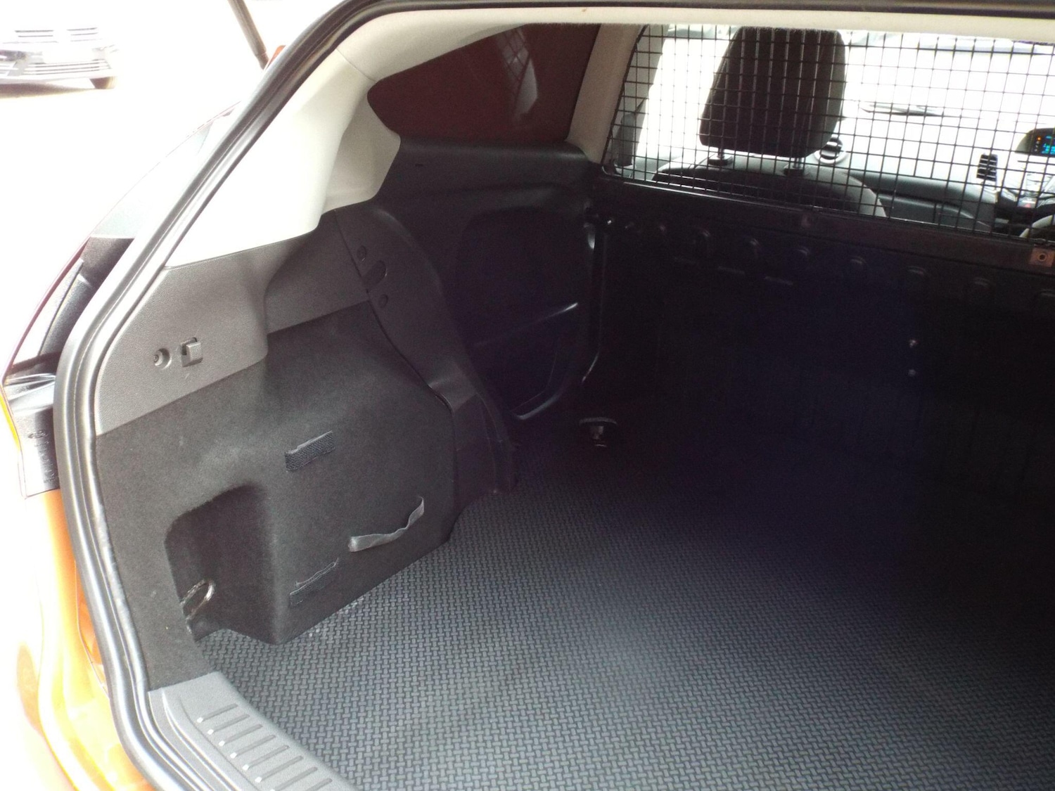 Used Ford Fiesta Van 2016 for sale - 77852816: Photo 31