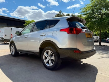 Used Toyota RAV4 2013 for sale - 79453698: Photo