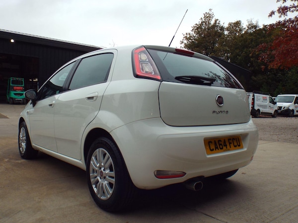 Used Fiat Punto 2014 for sale - 76270859: Photo 16