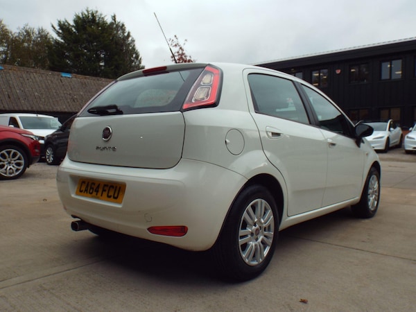 Used Fiat Punto 2014 for sale - 76270859: Photo 18