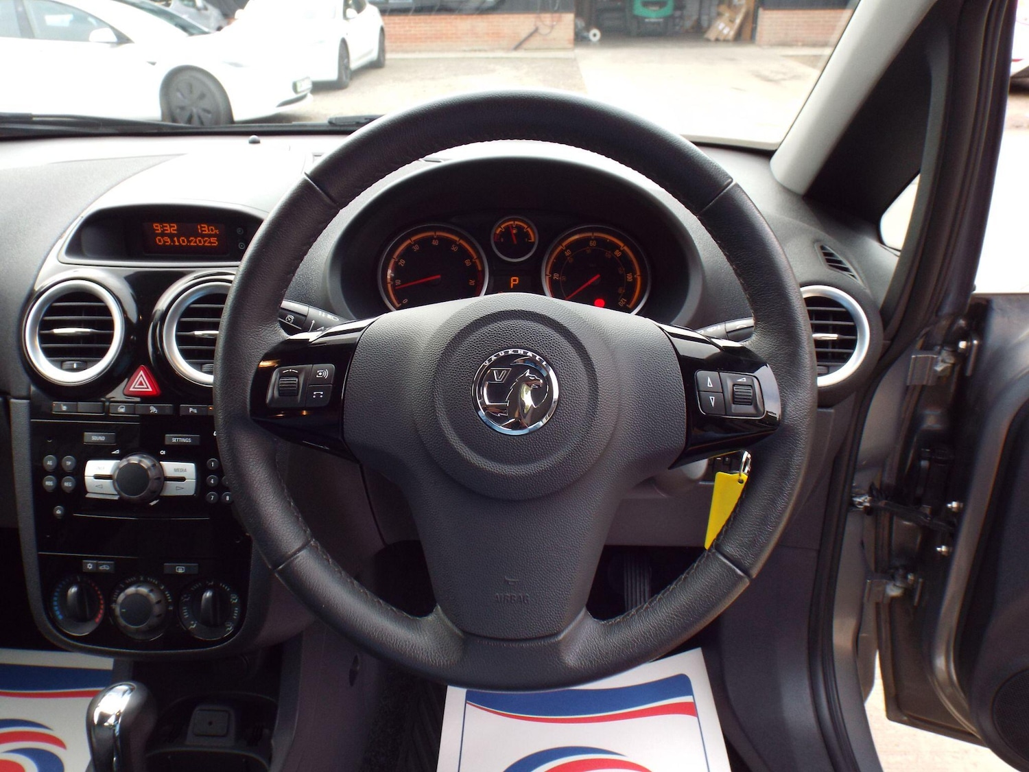 Used Vauxhall Corsa 2014 for sale - 76215123: Photo 12