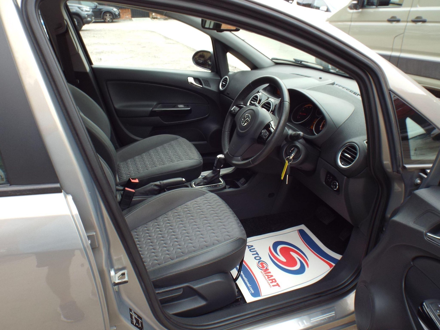 Used Vauxhall Corsa 2014 for sale - 76215123: Photo 19