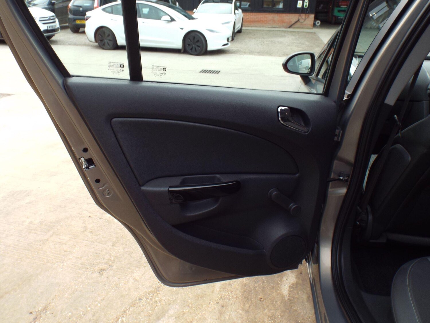 Used Vauxhall Corsa 2014 for sale - 76215123: Photo 27