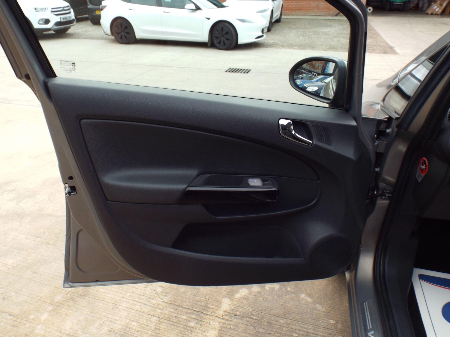 Used Vauxhall Corsa 2014 for sale - 76215123: Photo 30