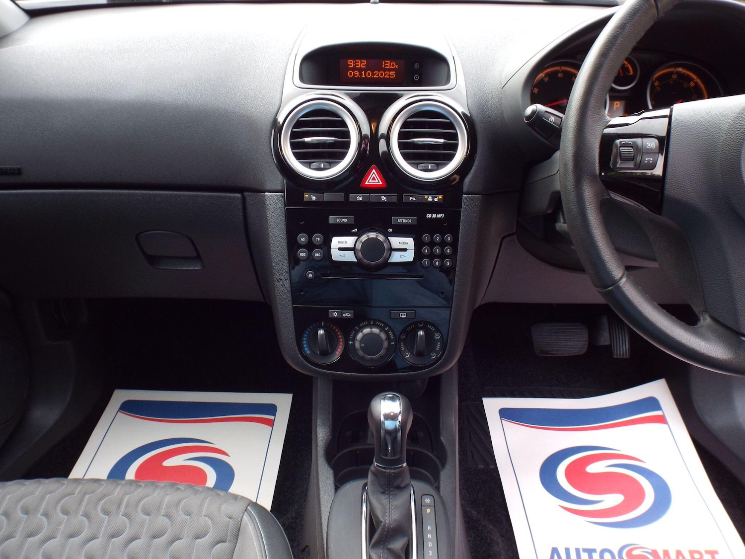 Used Vauxhall Corsa 2014 for sale - 76215123: Photo 31