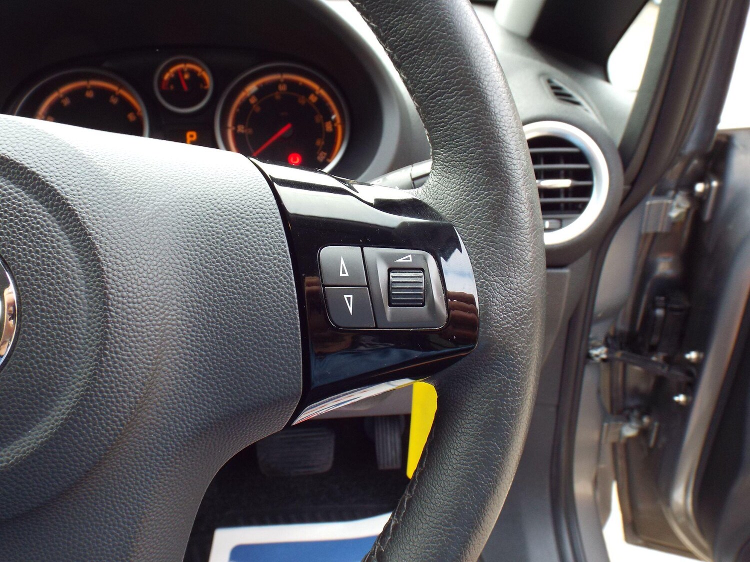 Used Vauxhall Corsa 2014 for sale - 76215123: Photo 34