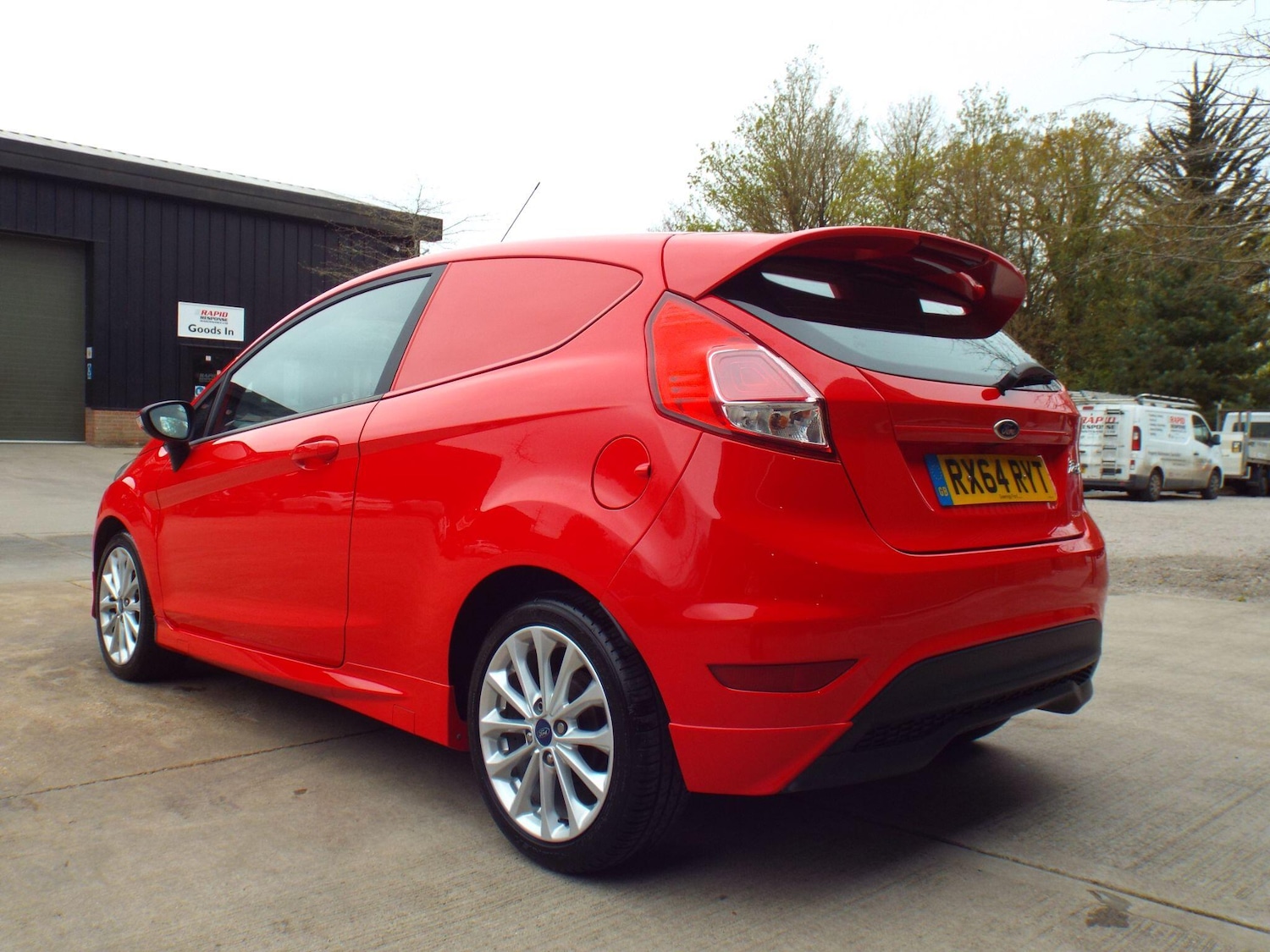 Used Ford Fiesta Van for sale - 78215137: Photo 3