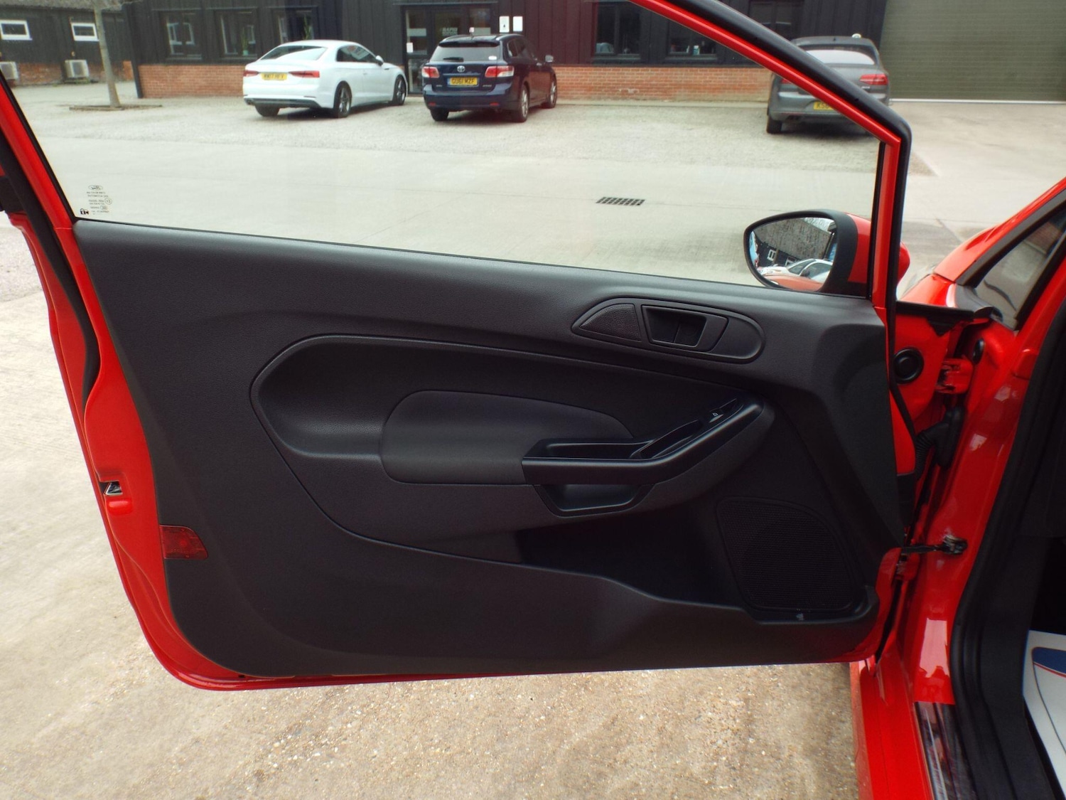 Used Ford Fiesta Van for sale - 78215137: Photo 30