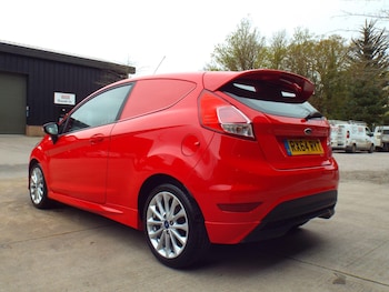 Used Ford Fiesta Van 2014 for sale - 78215137: Photo