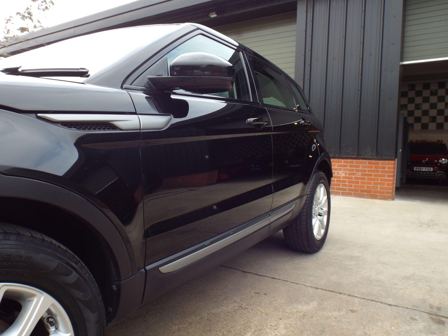 Used Land Rover Range Rover Evoque 2015 for sale - 78007477: Photo 45