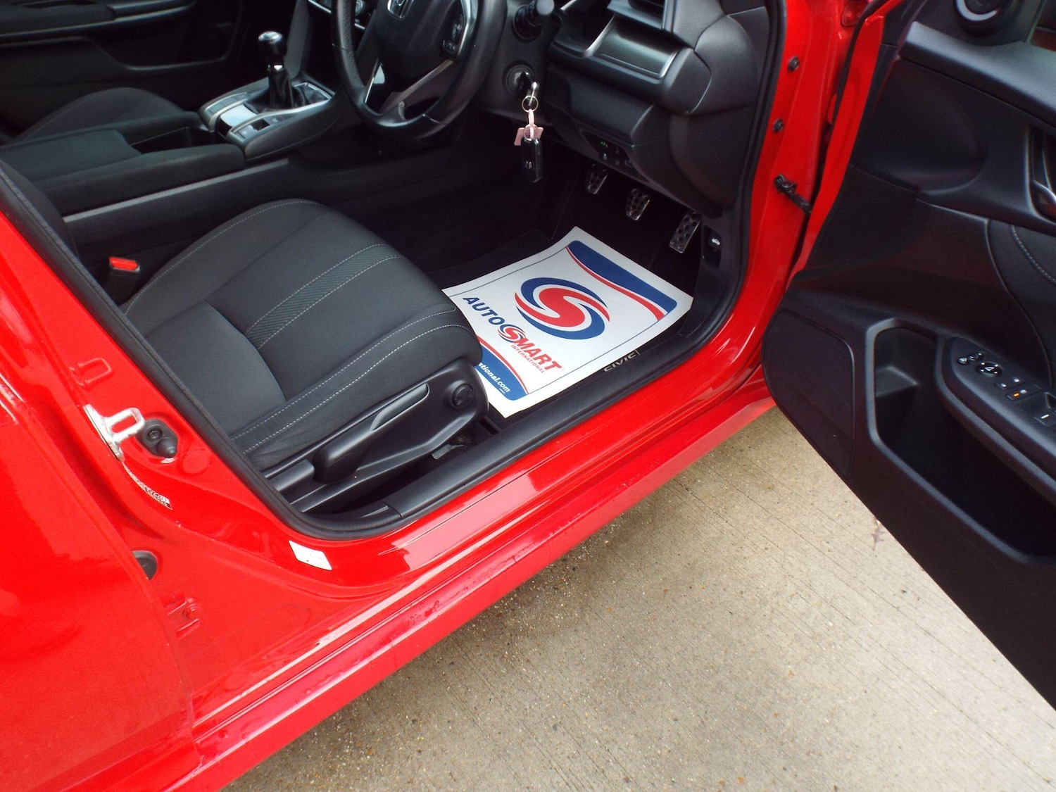 Used Honda Civic 2017 for sale - 76645245: Photo 20