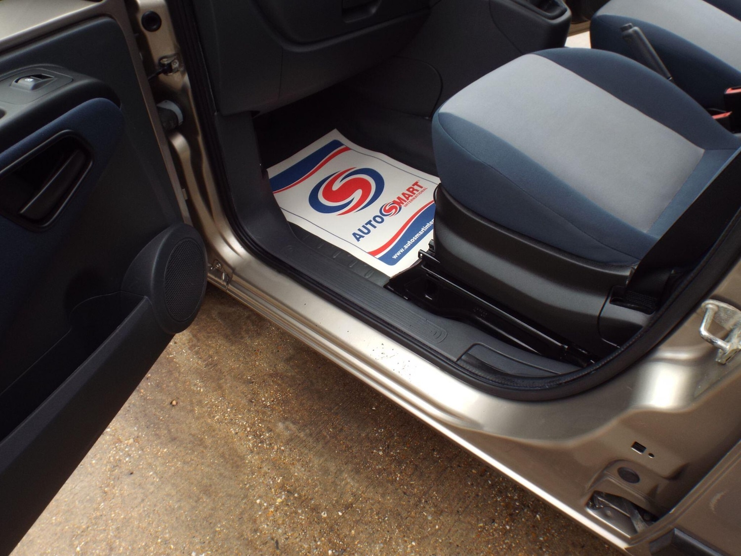 Used Citroen Nemo Multispace 2009 for sale - 77633817: Photo 25