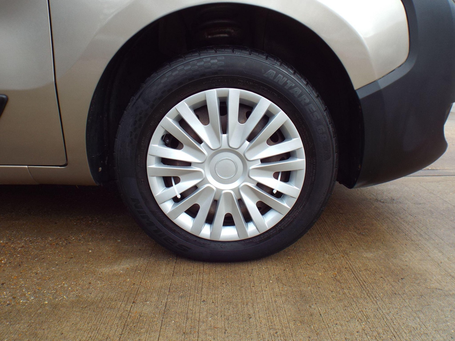 Used Citroen Nemo Multispace 2009 for sale - 77633817: Photo 37