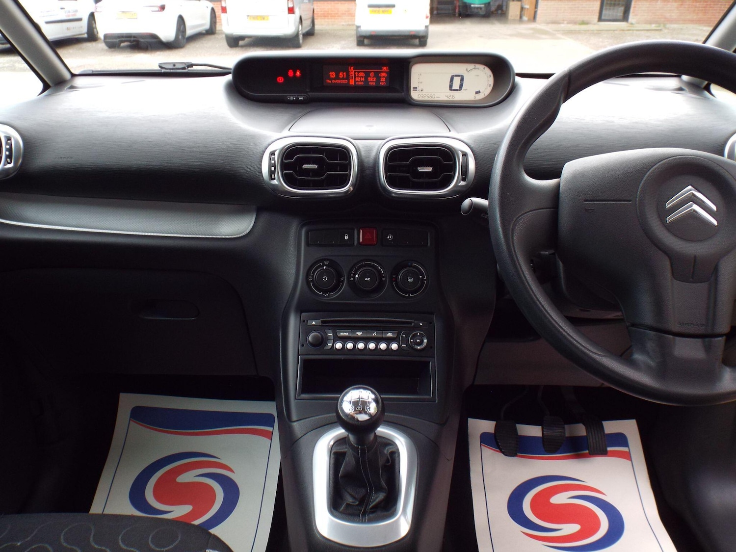 Vehicle 31