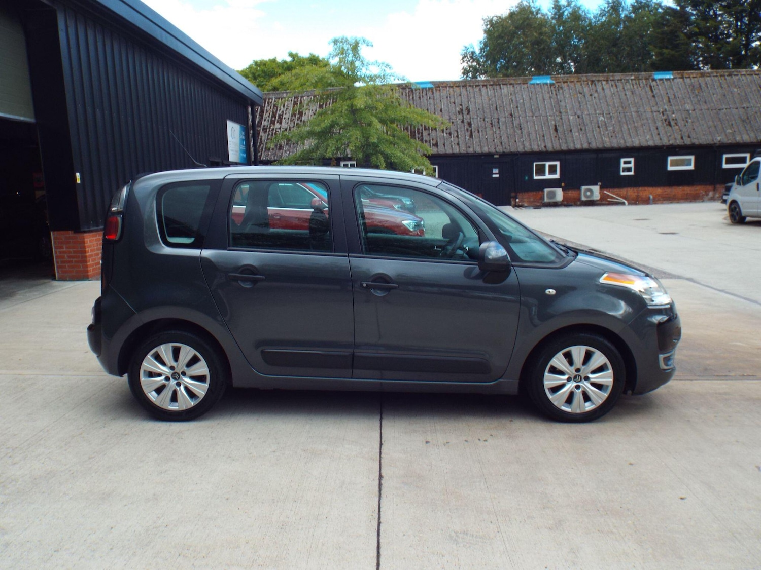 Vehicle 6