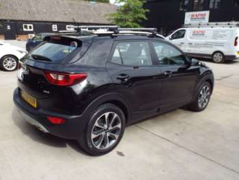 Used Kia Stonic 2018 for sale - 75401525: Photo