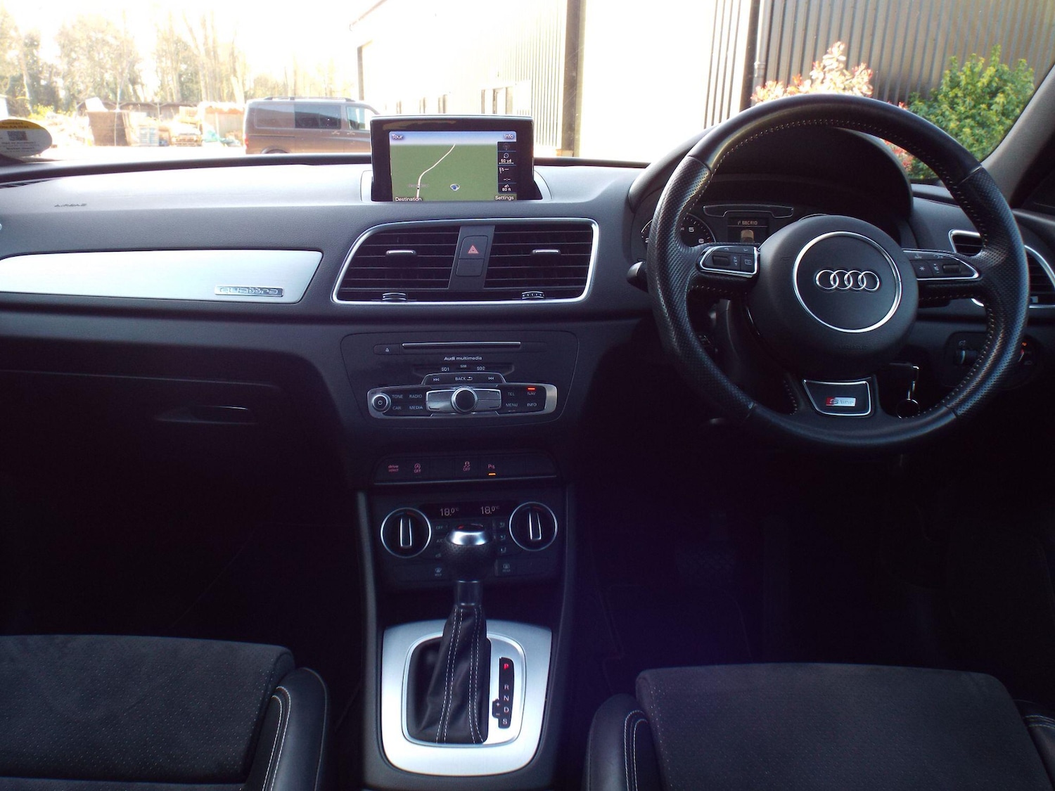 Used Audi Q3 2015 for sale - 78018894: Photo 10